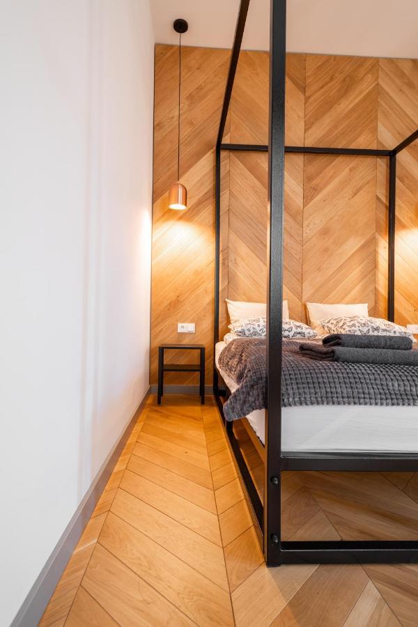 Central Apartamenty Jelenia Gora Bagian luar foto