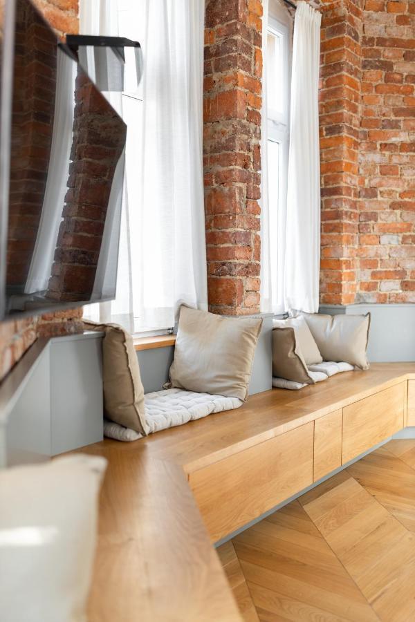 Central Apartamenty Jelenia Gora Bagian luar foto