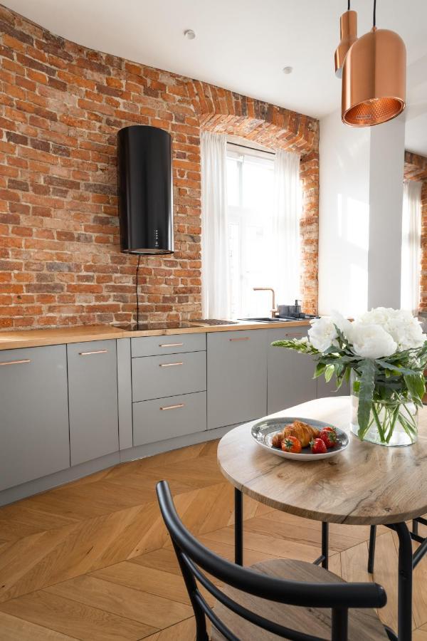 Central Apartamenty Jelenia Gora Bagian luar foto