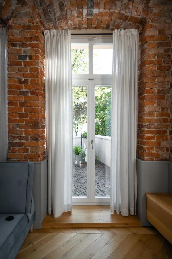 Central Apartamenty Jelenia Gora Bagian luar foto